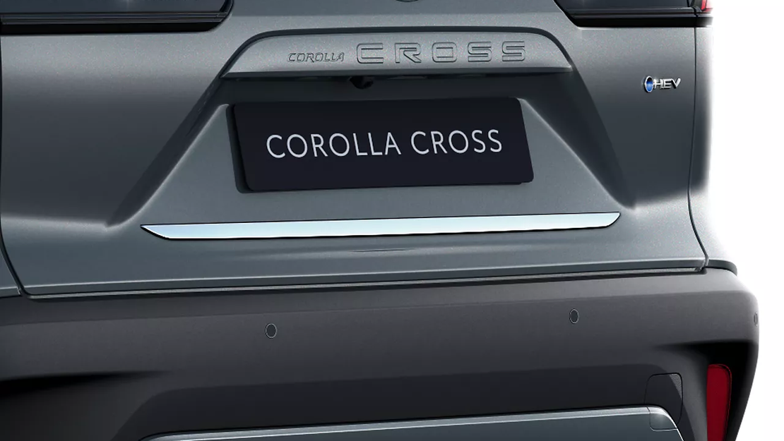 Ornament-corolla-cross
