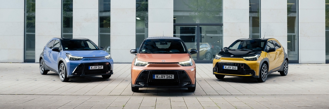 Nederlandse pers rijdt met hybride Toyota Aygo X